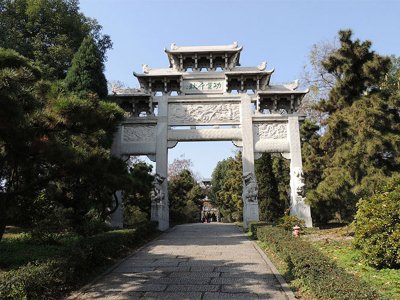 园林景区石牌坊